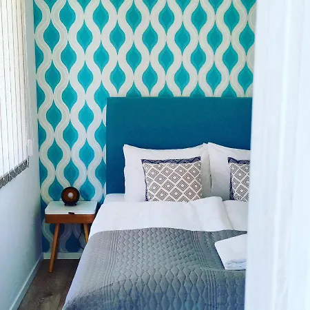 Pe-ki Apartment